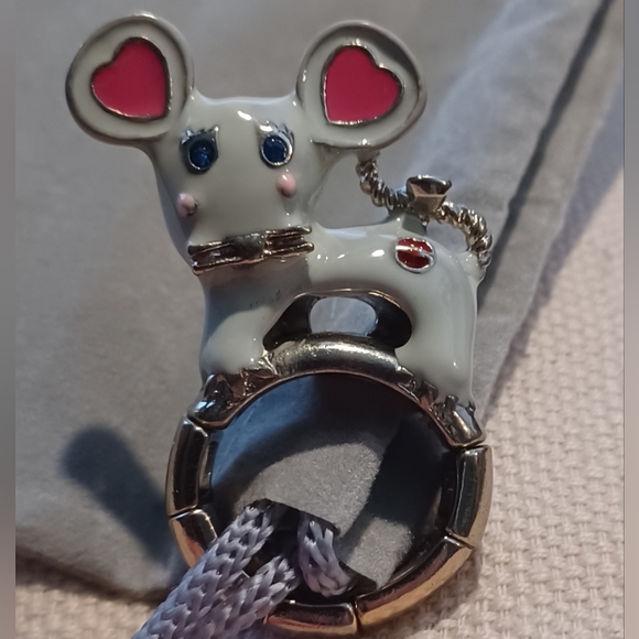 NWOT White Pink Ceramic Golden Rhinestone Mouse Heart Stretchy Fashion Ring - Picture 8 of 11